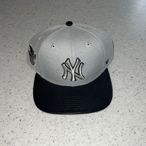 NY Yankees SnapBack Baseball Cap